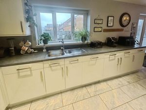 Photo 11- click for photo gallery